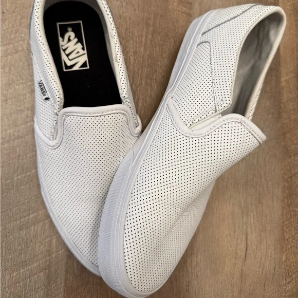 Classic Slip On Vans Perforated Leather White Shoe - Picture 3 of 5
